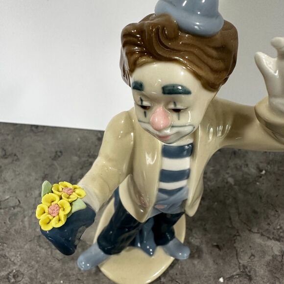 Paul Sebastian Glazed Porcelain Clown Figure Art Deco Circus Magician - Picture 2 of 4